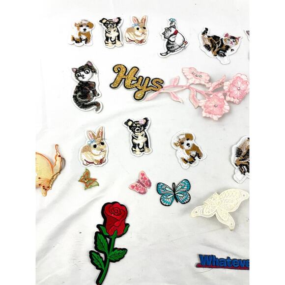 40 PC Assorted Sewing Applique Patches Iron on Sew On NEW Mixed Sequin Crafting - Picture 4 of 8